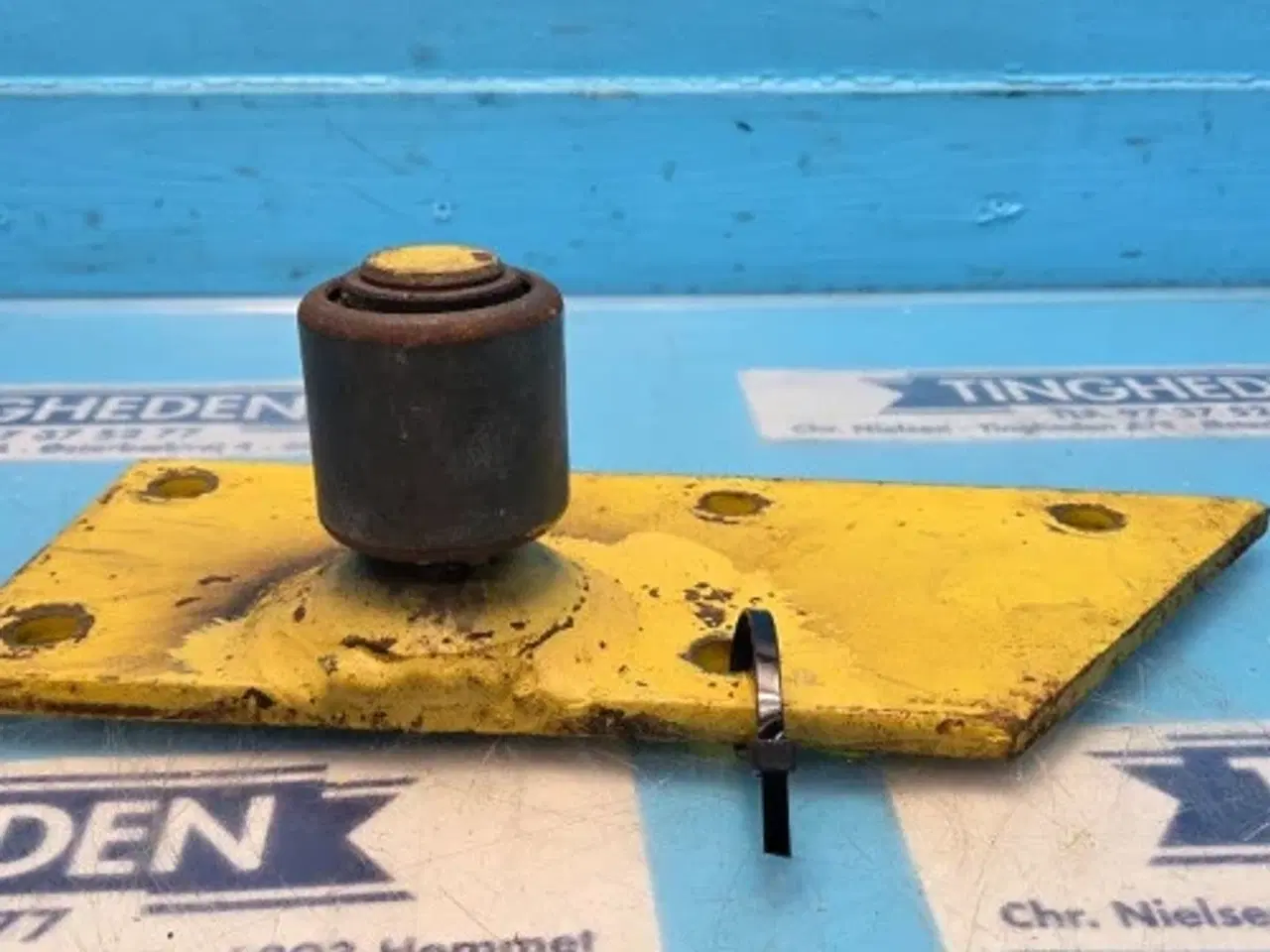 Billede 4 - New Holland TX68 Beslag R. 452395