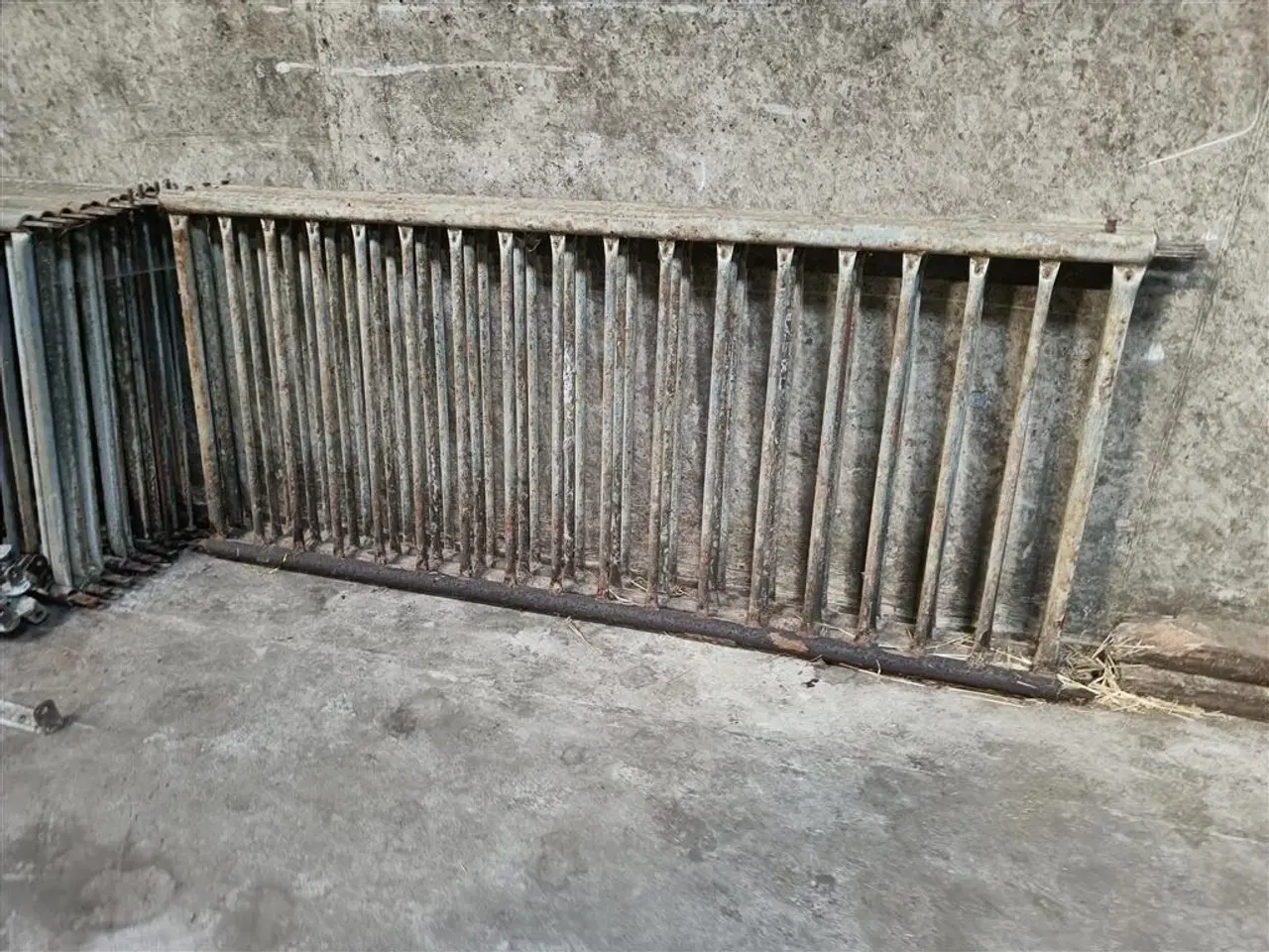 Billede 3 - - - - Skillerumslåger