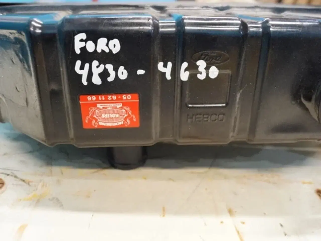 Billede 10 - Ford 4830 Køler E9NN8005AA