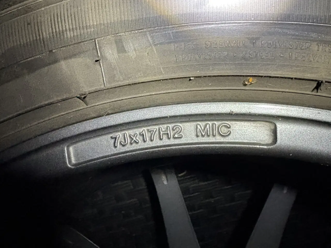 Billede 4 - WV Polo alufælge