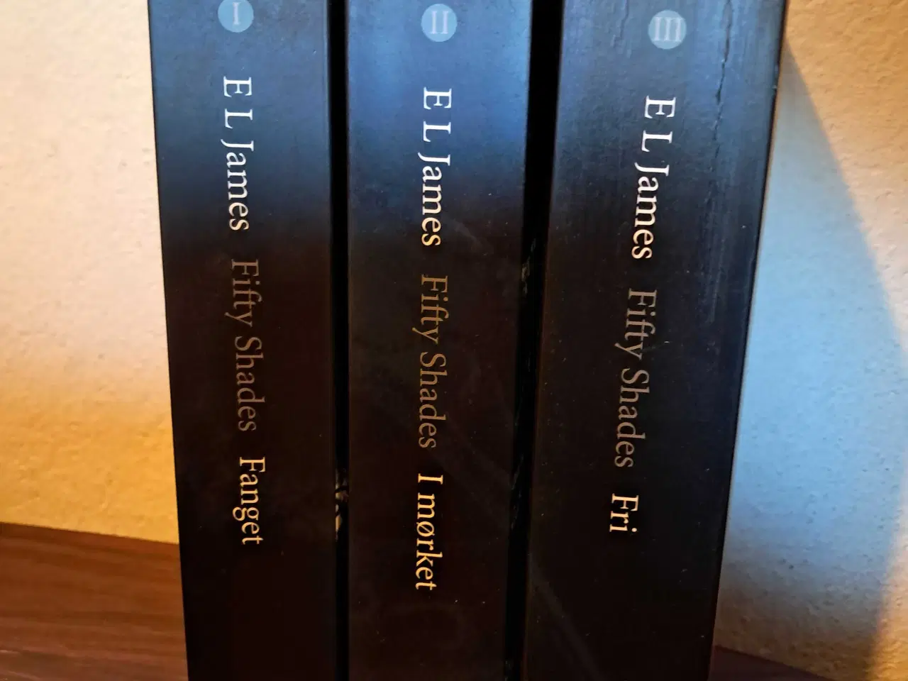 Billede 2 - Fifty shades of Grey 1-3