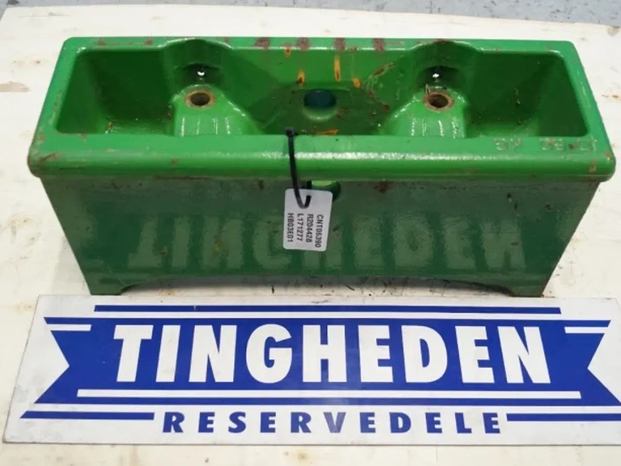 Billede 1 - John Deere 6105M Frontvægt R204428