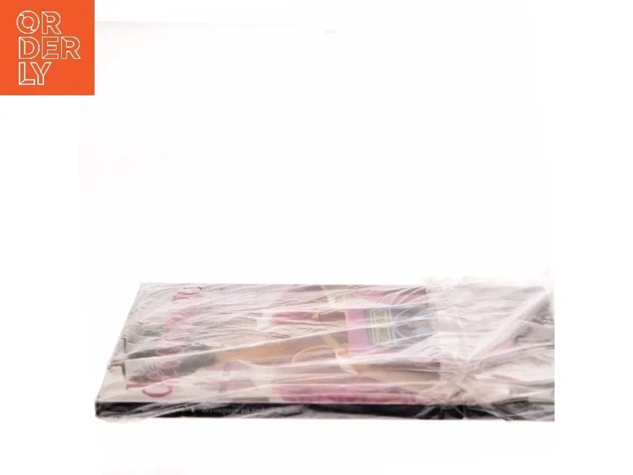 Billede 2 - Decoupage på tasker & tilbehør af Mette Nørby (Bog)