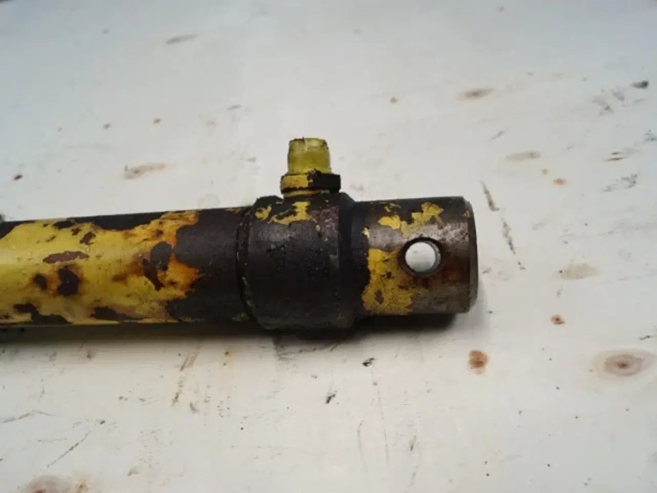 Billede 3 - New Holland 1500 Cylinder 80376093