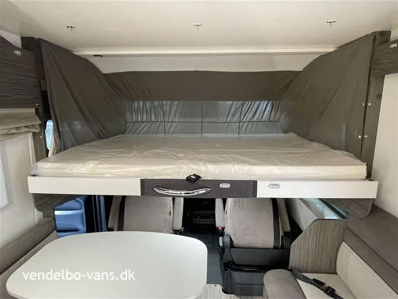 Billede 20 - 2026 - McLouis Nevis 873 Enkeltseng