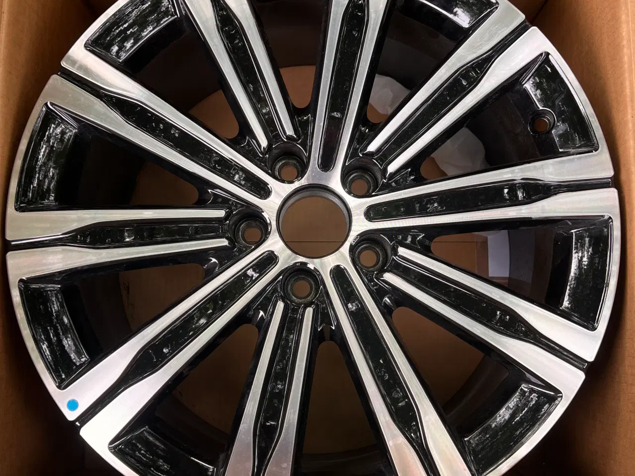 Billede 1 - Byd sealion 19” alu fælge 