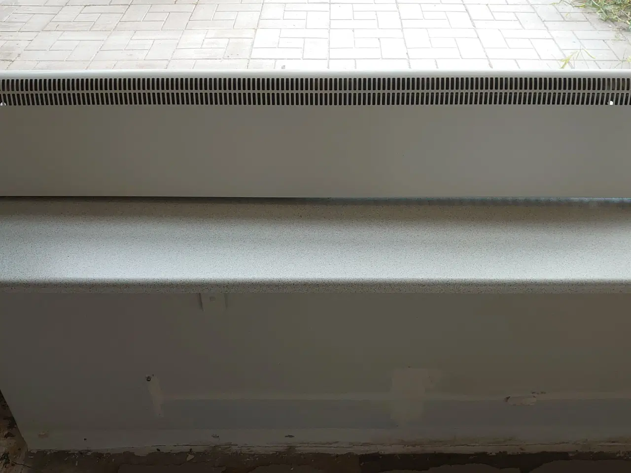 Billede 1 - El-radiator. 