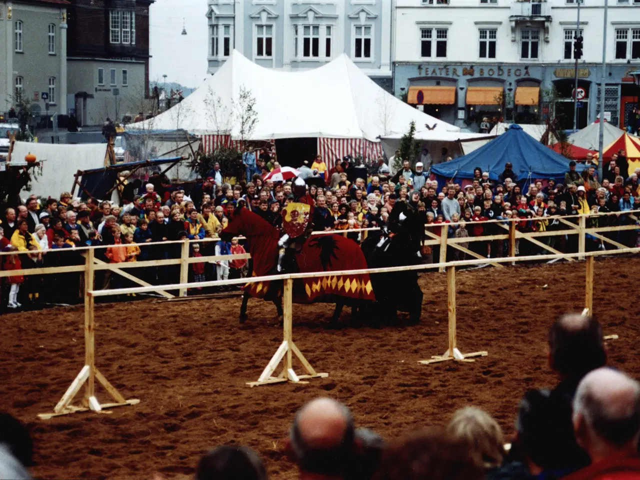 Billede 10 - fest telte og event