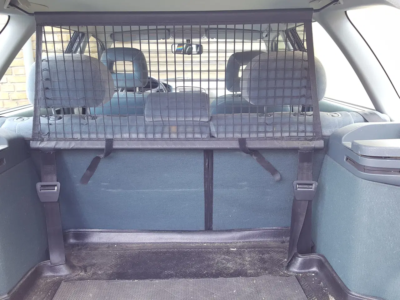 Billede 6 - Bagagerumsnet til Avensis