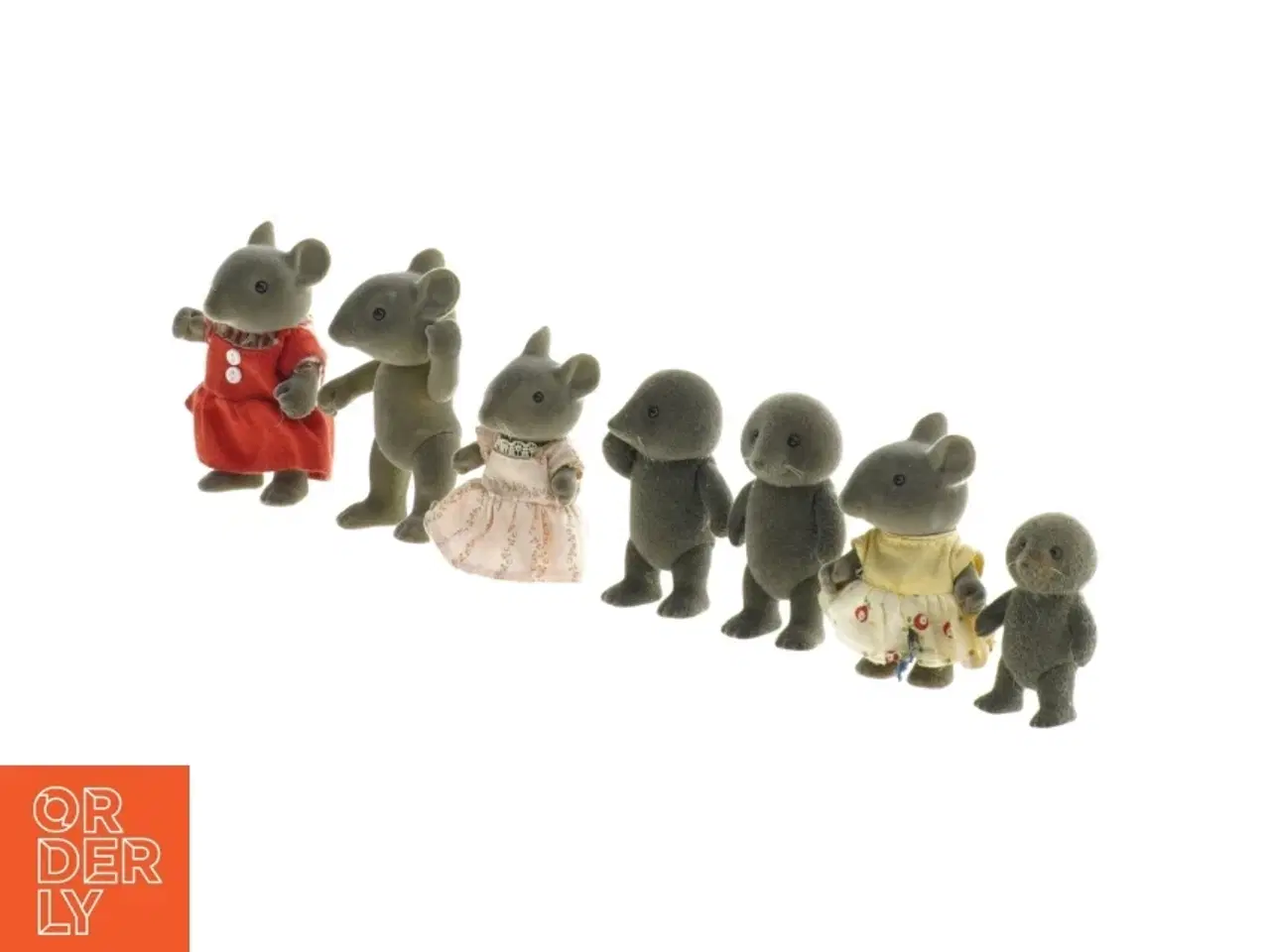 Billede 1 - Dyrefamilie figurer fra sylvanian (str. 5 cm til 8 cm høj)