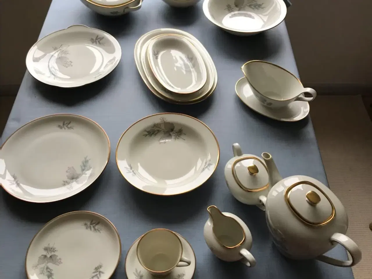 Billede 4 - Karup stel, Kjøbenhavns porcelæns maleri 60 dele