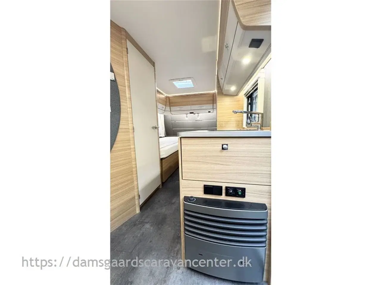 Billede 9 - 2021 - Dethleffs Camper 460 EL   Enkeltsenge-Lamel-Gulvtemp.-Mover-Telt