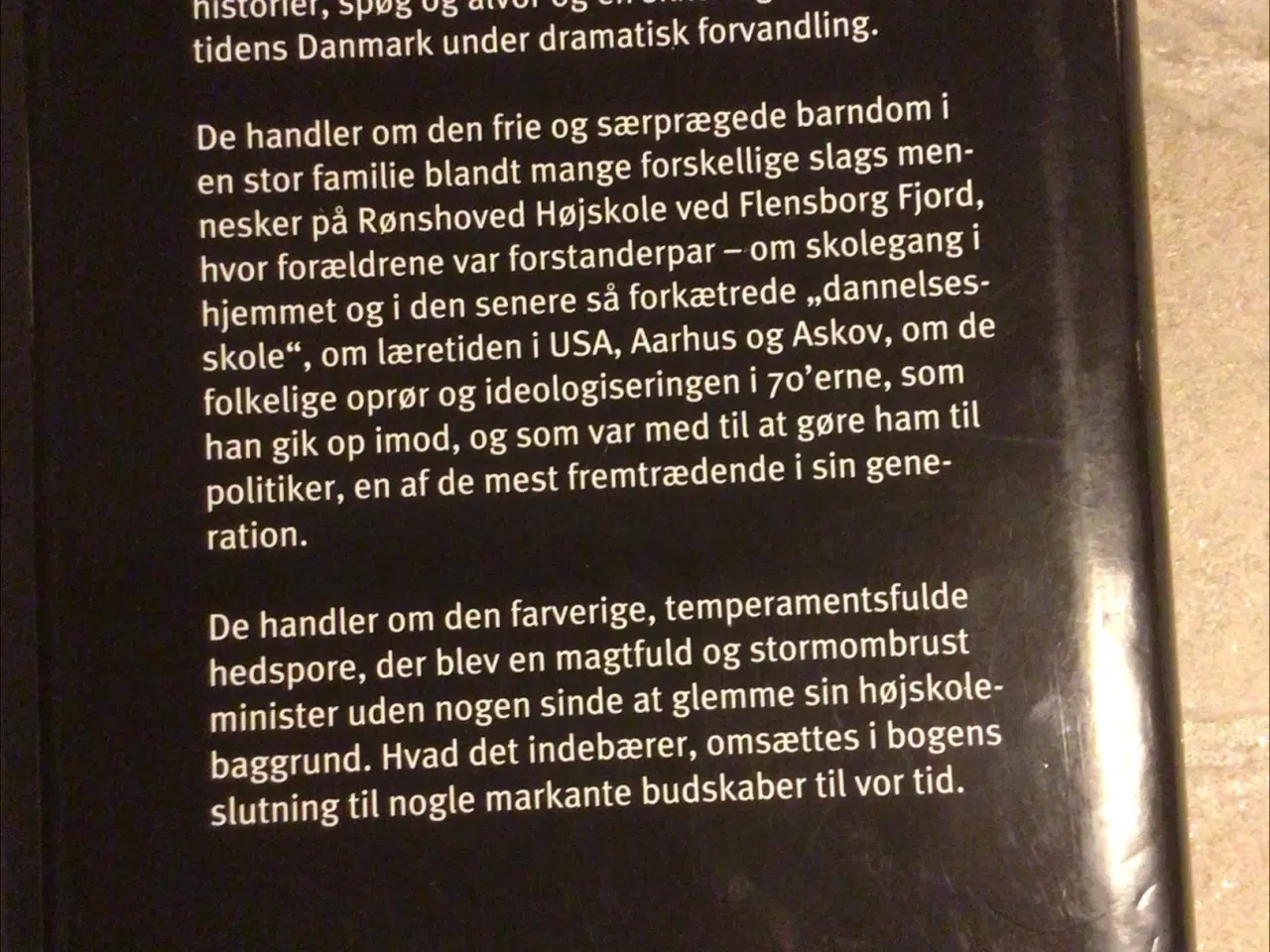 Billede 2 - Bertel Haarder.Titel Op mod strømmen