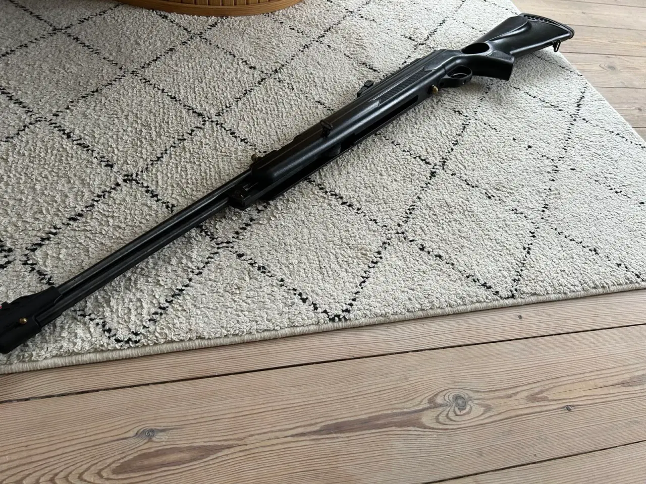 Billede 2 - Hatsan luftgevær med foderal