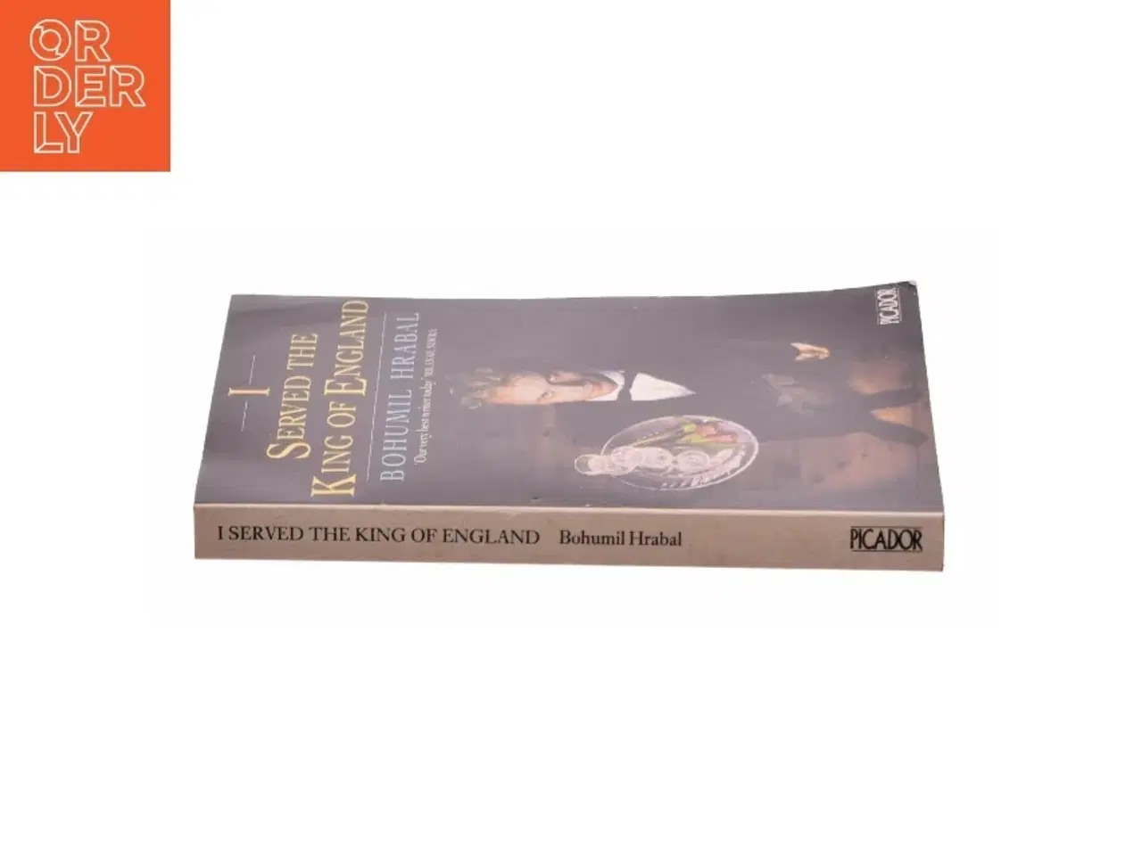 Billede 2 - I Served the King of England by Bohumil Hrabal af Hrabal, Bohumil (Bog)