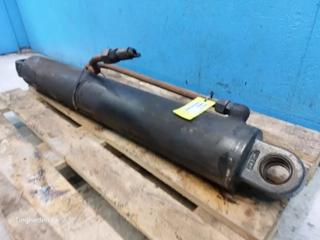 Billede 5 - New Holland LB110 Cylinder 85800830