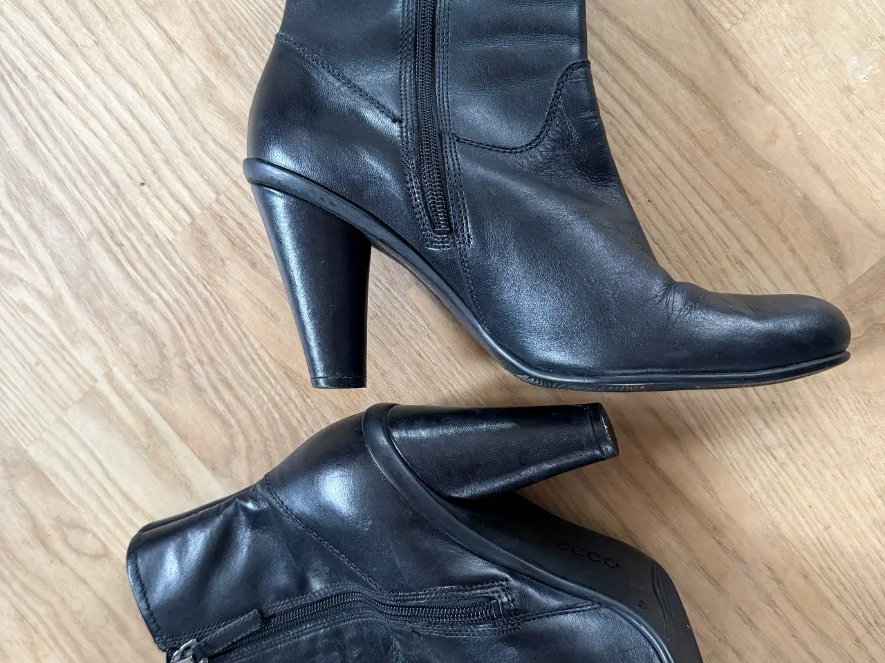 Billede 5 - SUPER FEDE HØJE ECCO STØVLETTER