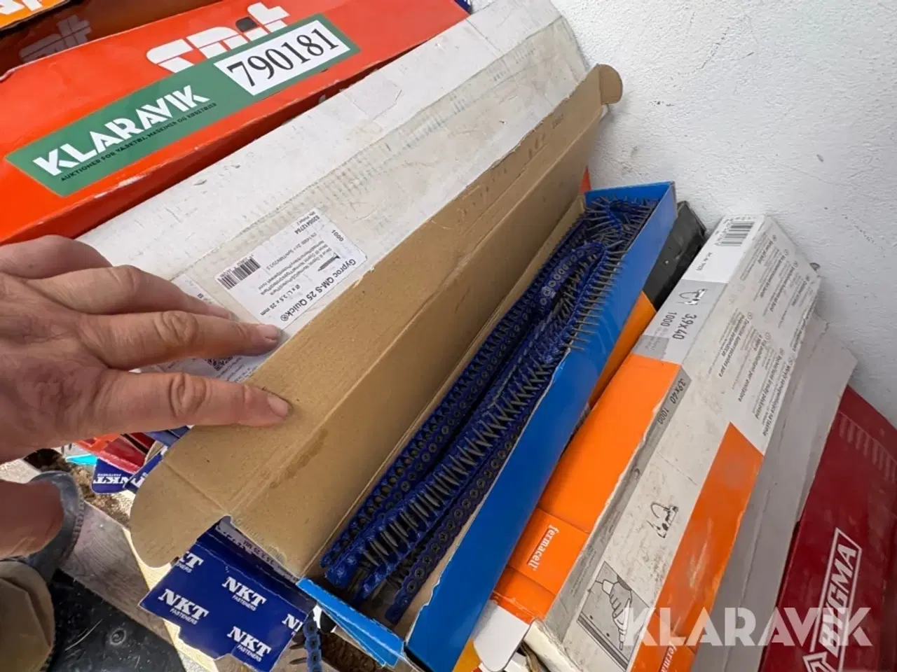 Billede 12 - Skrue lot