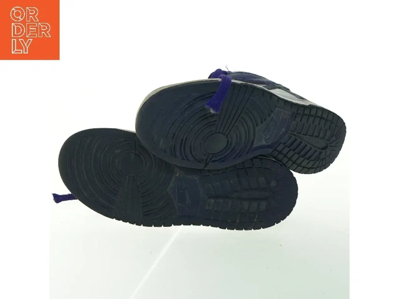 Billede 6 - Nike sko blå og hvide (str. 35,5 )