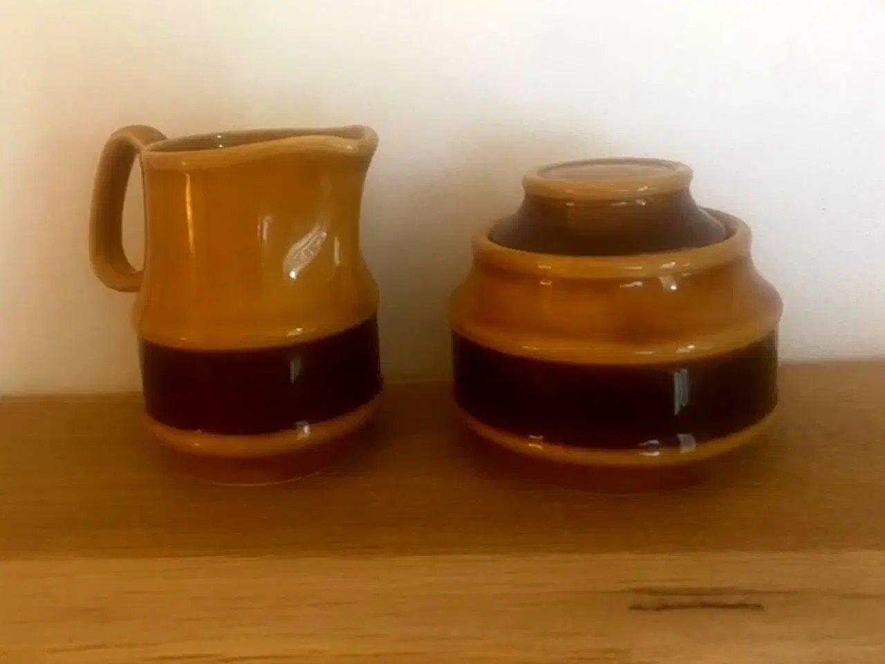 Billede 1 - * Retro flødekande og sukkerskål - fra Pruszków