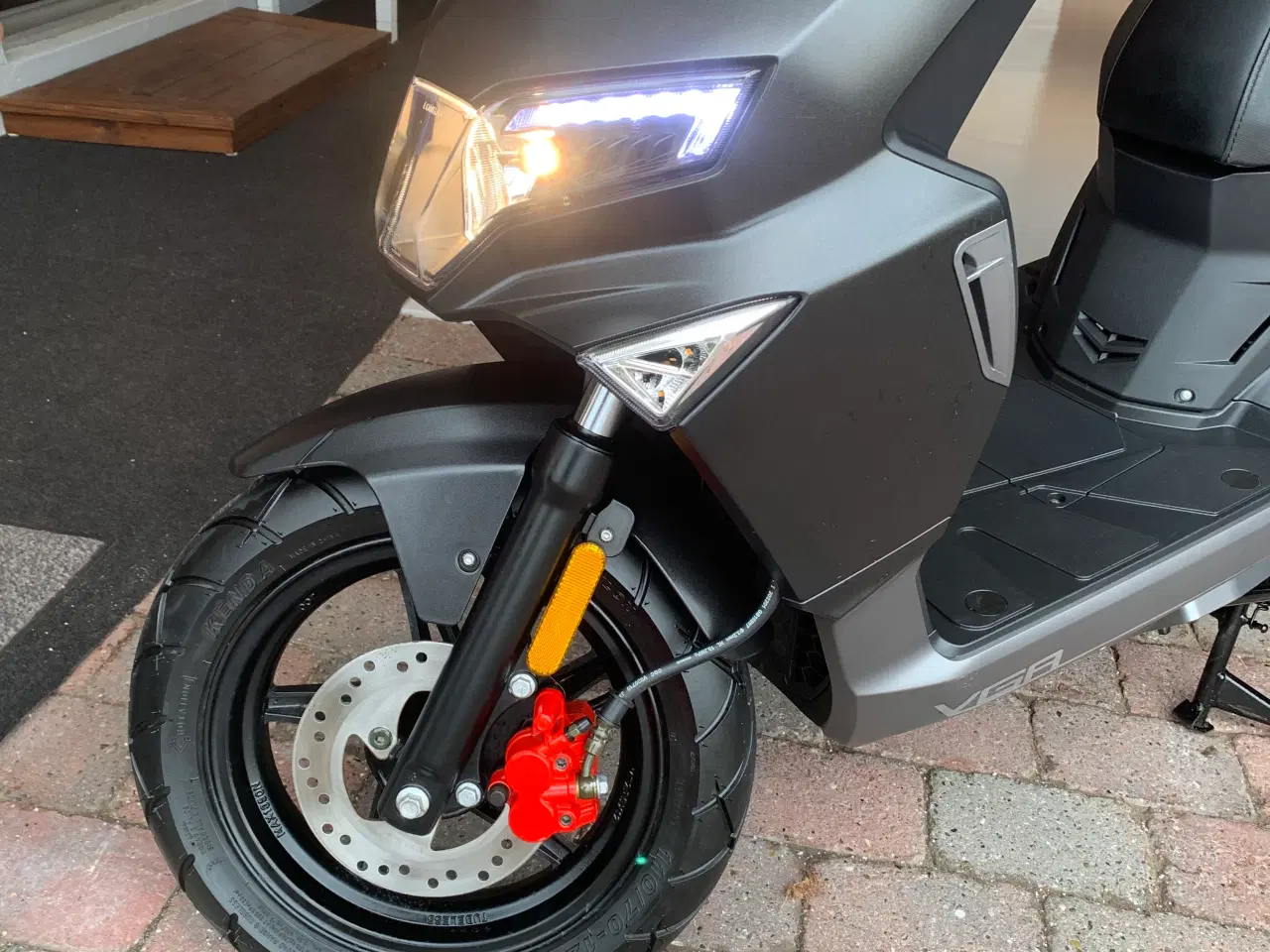 Billede 5 - Vga One Euro 5. 45 kun 1100 km