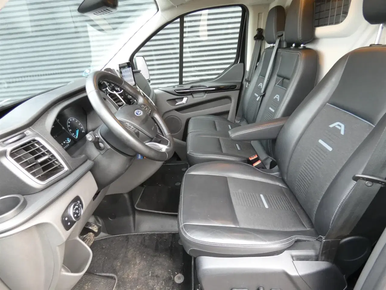 Billede 9 - Ford Transit Custom 300 L2H1 2,0 TDCi Active 170HK Van 6g Aut.