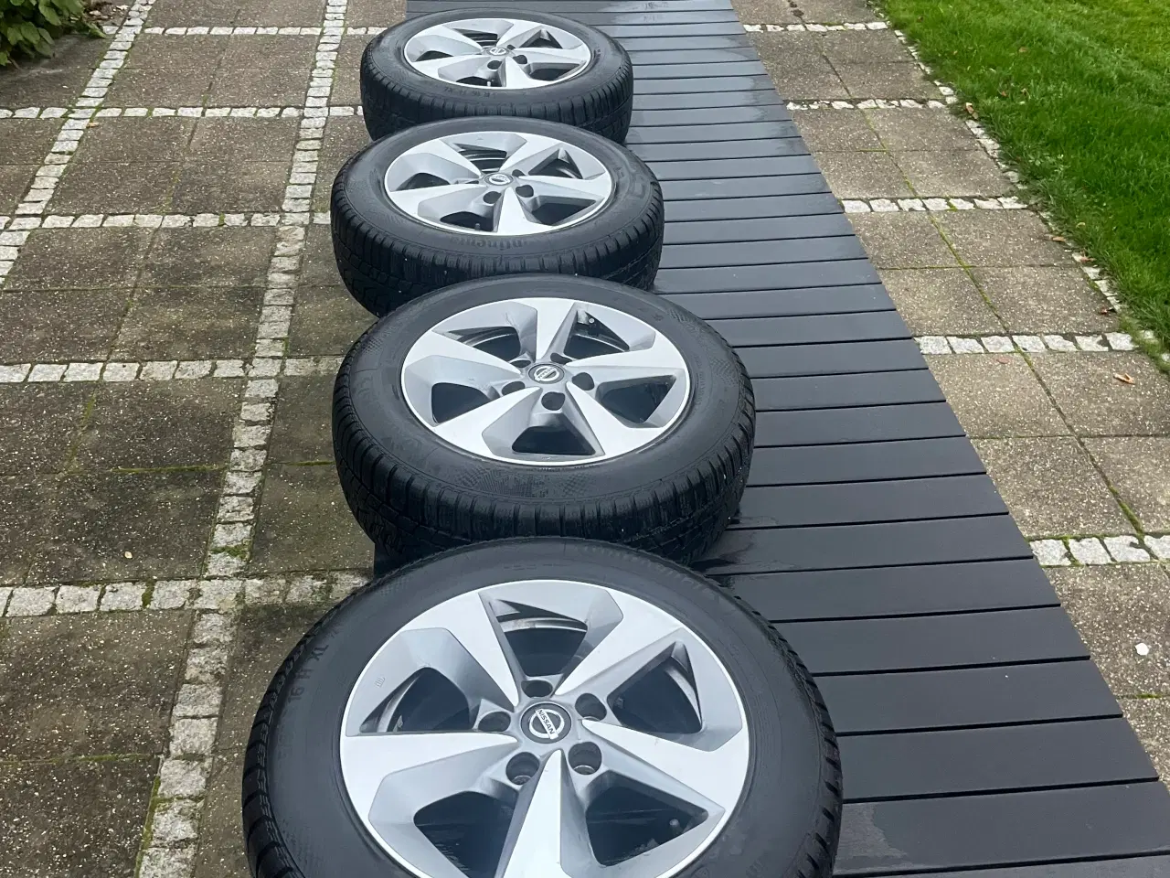 Billede 10 - 4 stk. Alufælge med fine Continental Vinterdæk