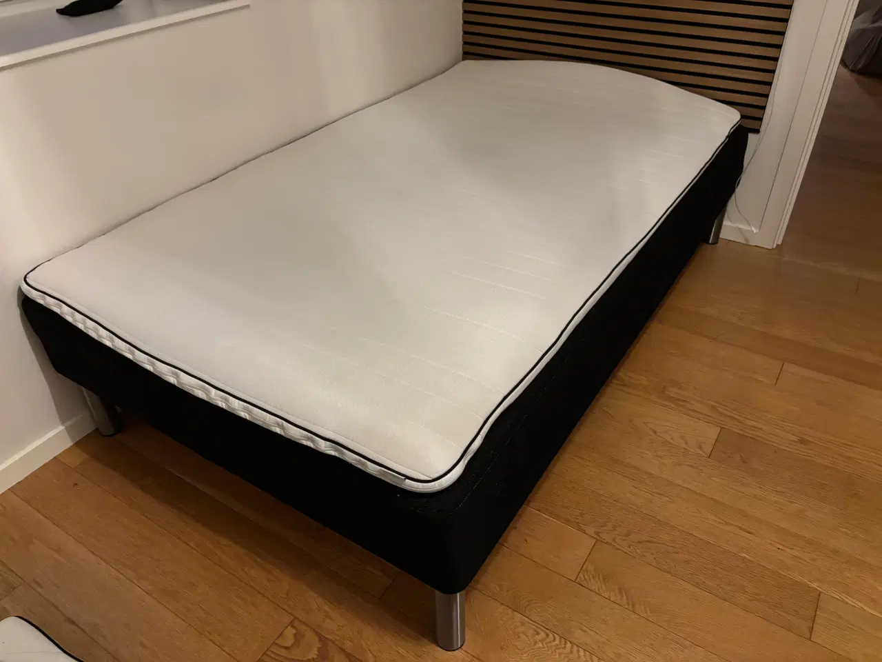 Billede 3 - Seng 120 *200cm