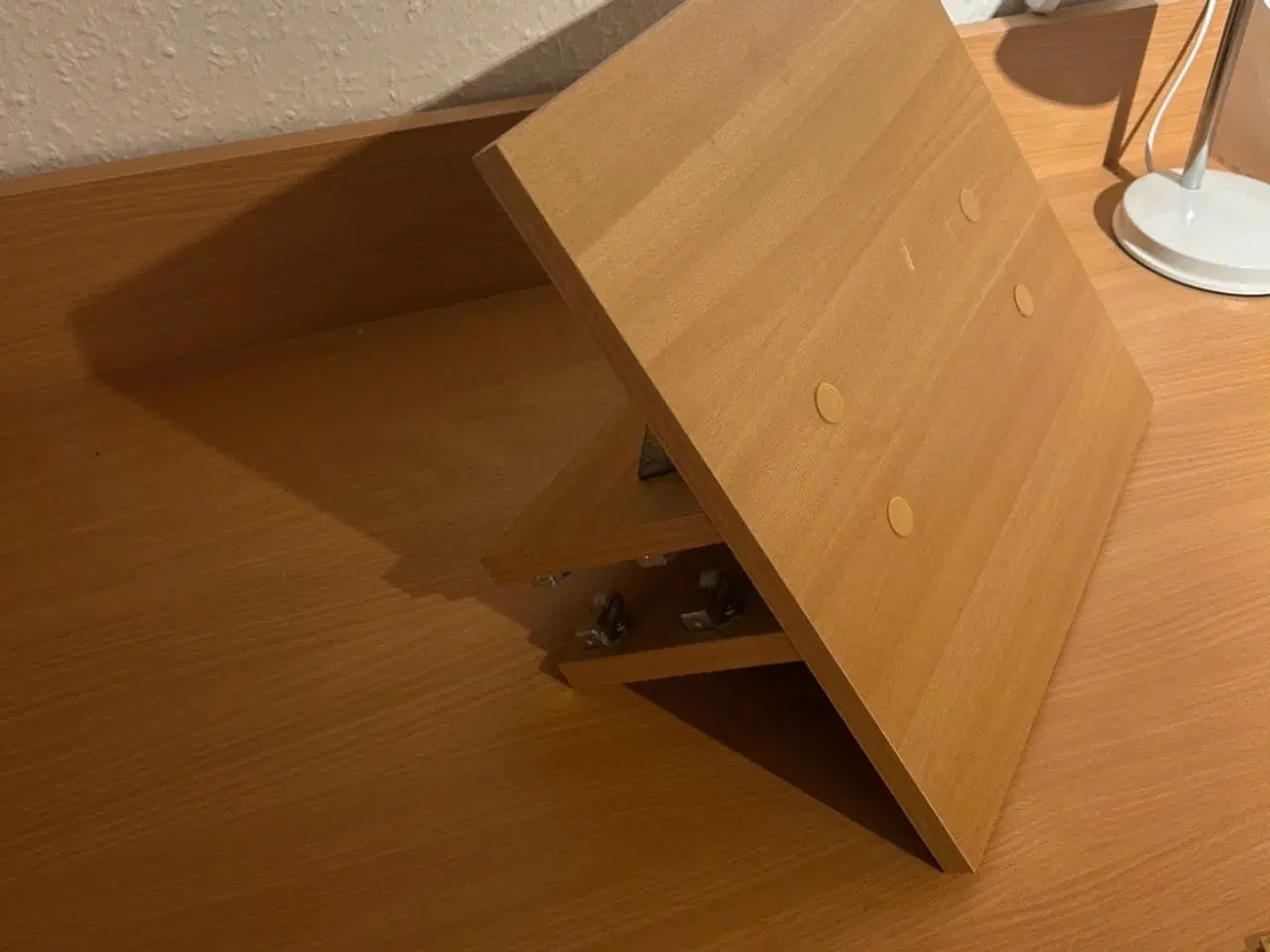Billede 2 - Kontor bord og kontor stol