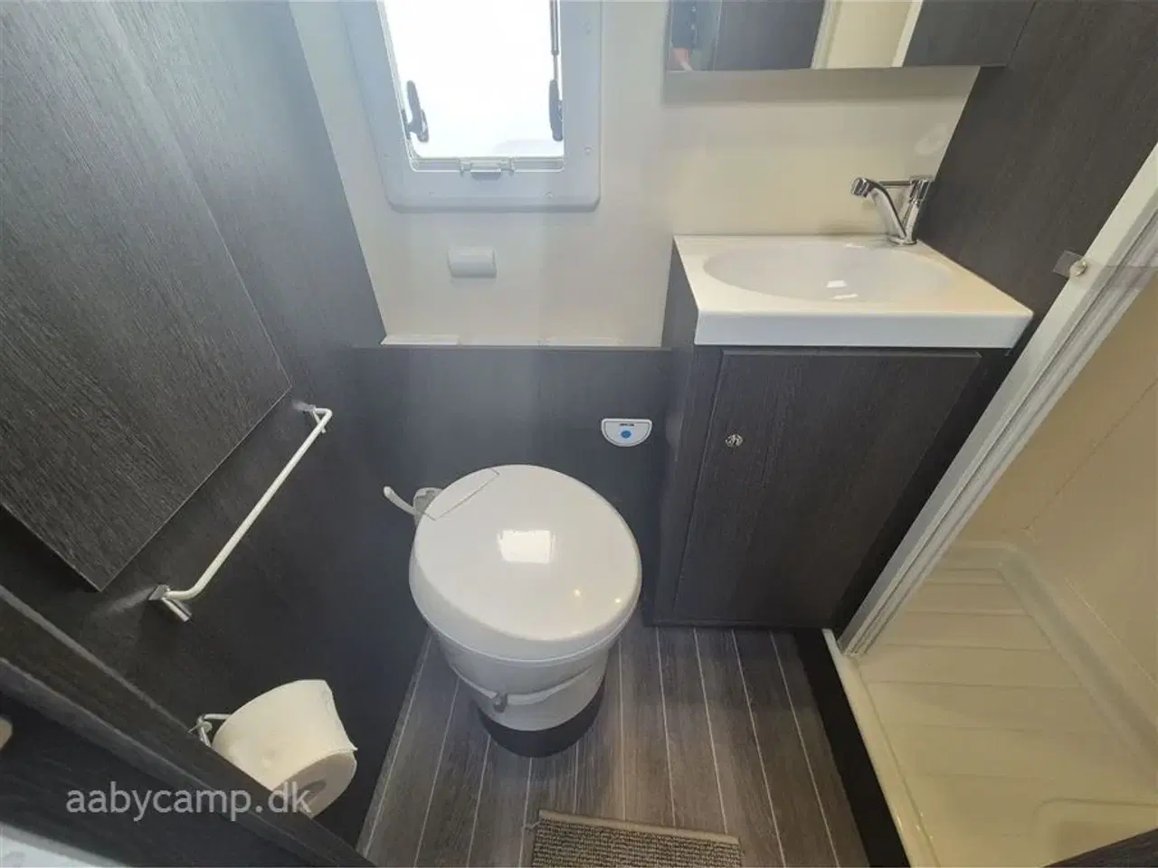 Billede 22 - 2021 - Rollerteam Kronos 282P Automatgear. Solcelle. markise. tv. lithium batteri. inverter. undervognsbehandlet. Bemærk kun 30,000 km!!