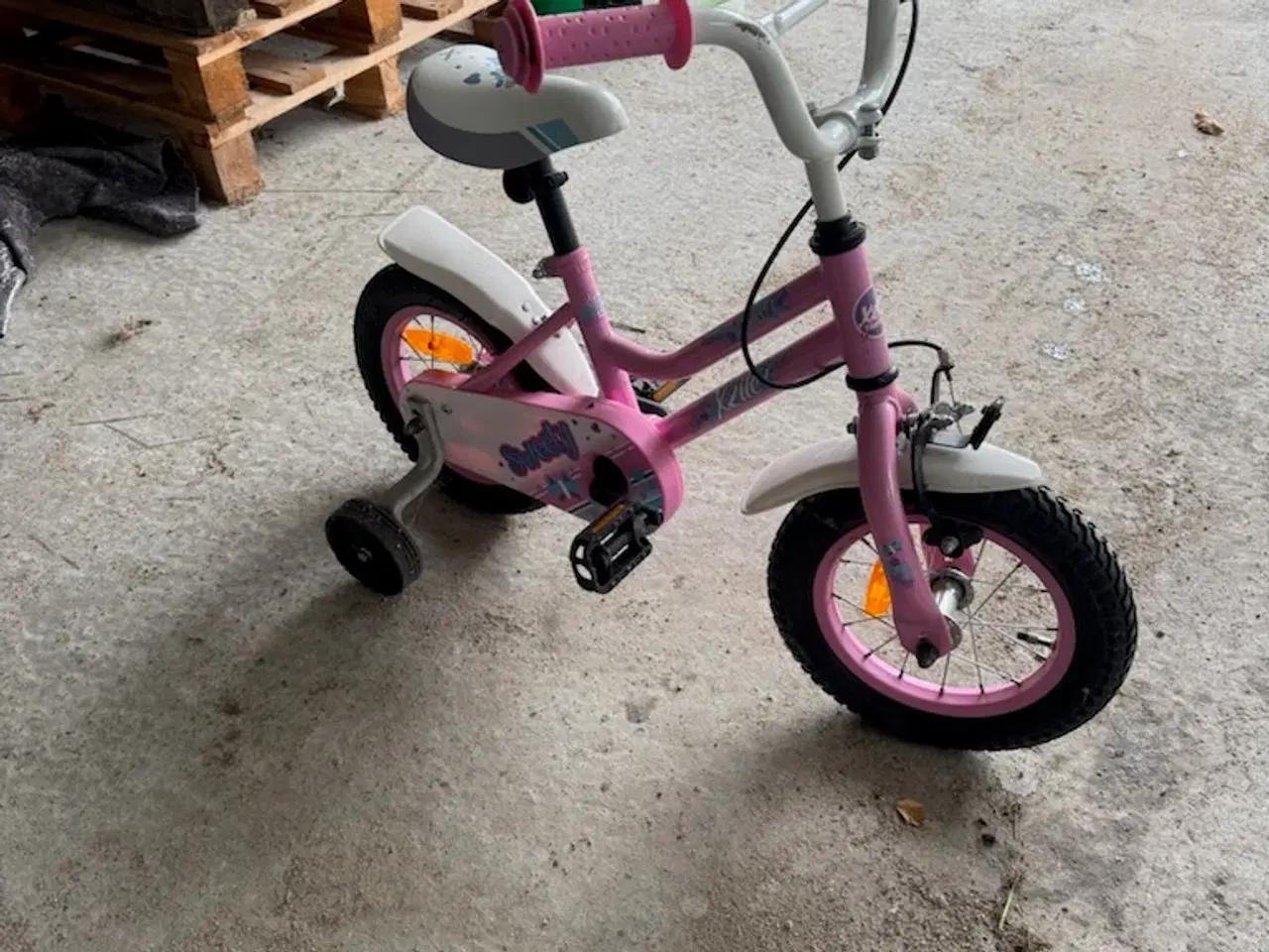 Billede 2 - Pige cykel 