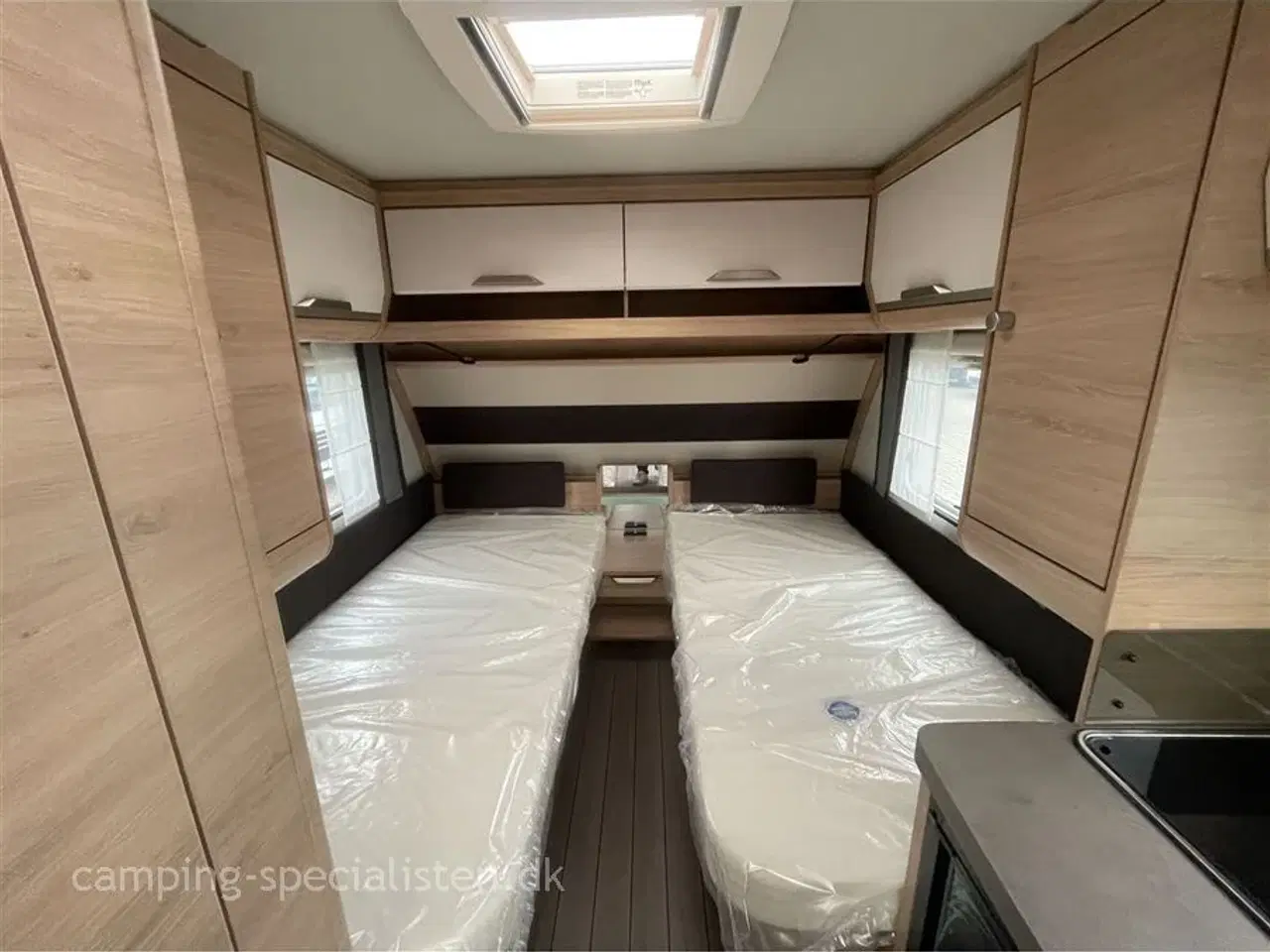 Billede 14 - 2026 - Knaus Südwind 460 EU   Knaus Südvind 460 EU Black Selection model 2026 - kan ses til foråret hos Camping-Specialisten.dk