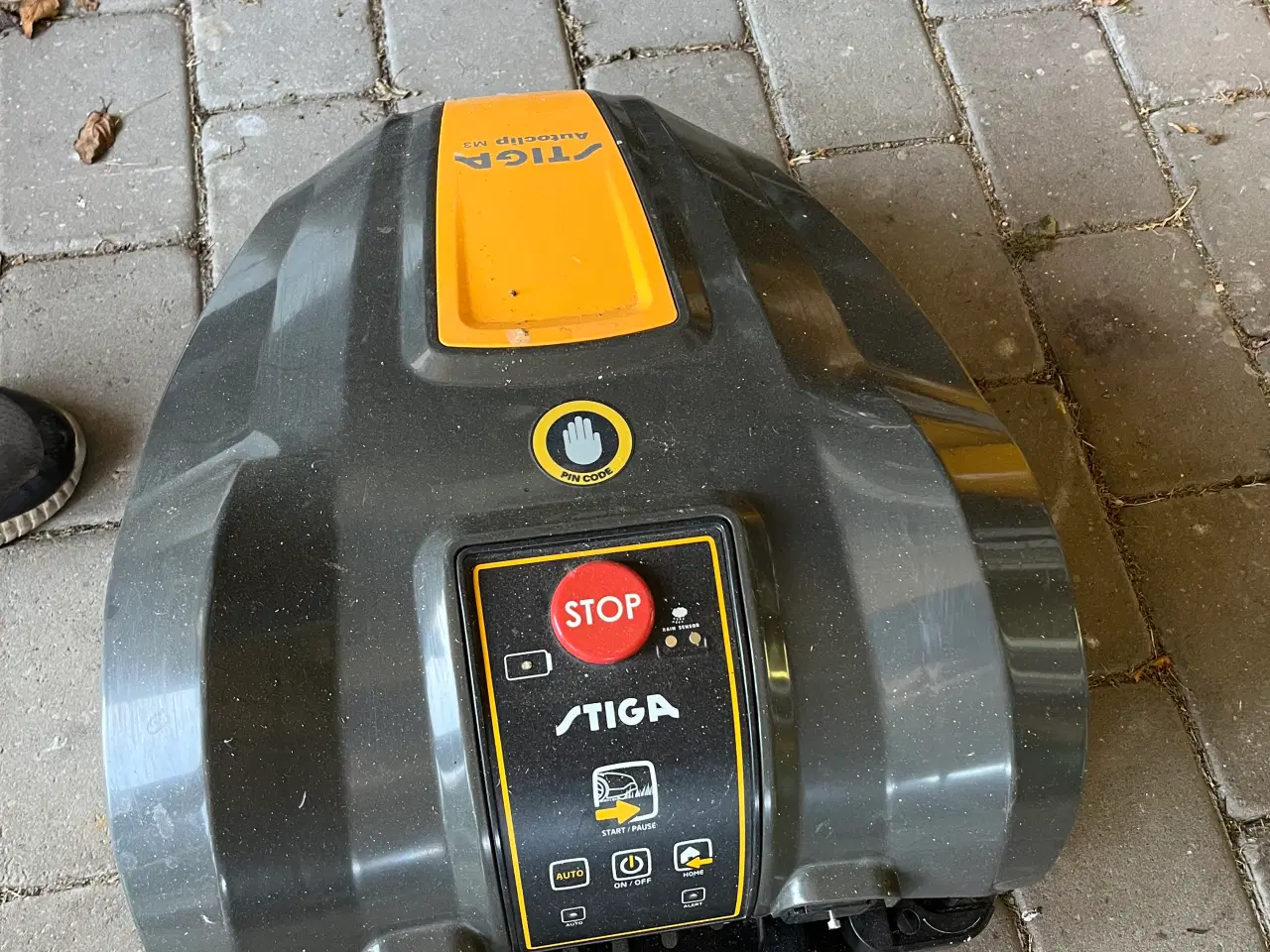 Billede 1 - Robot klipper