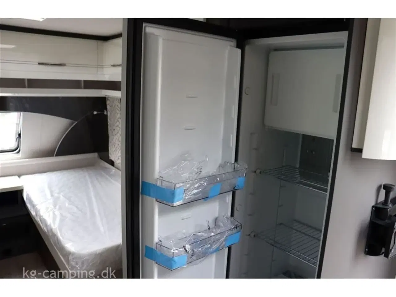 Billede 15 - 2025 - Hobby Excellent 460 SL   2025 model - Flot lille rejsevogn som kan nedvejes til 1350 kg.