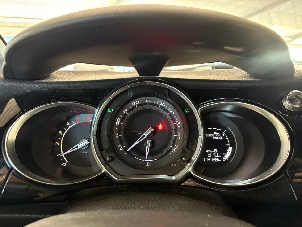 Billede 7 - Citroën DS3 1,6 e-HDi Style 92HK 3d