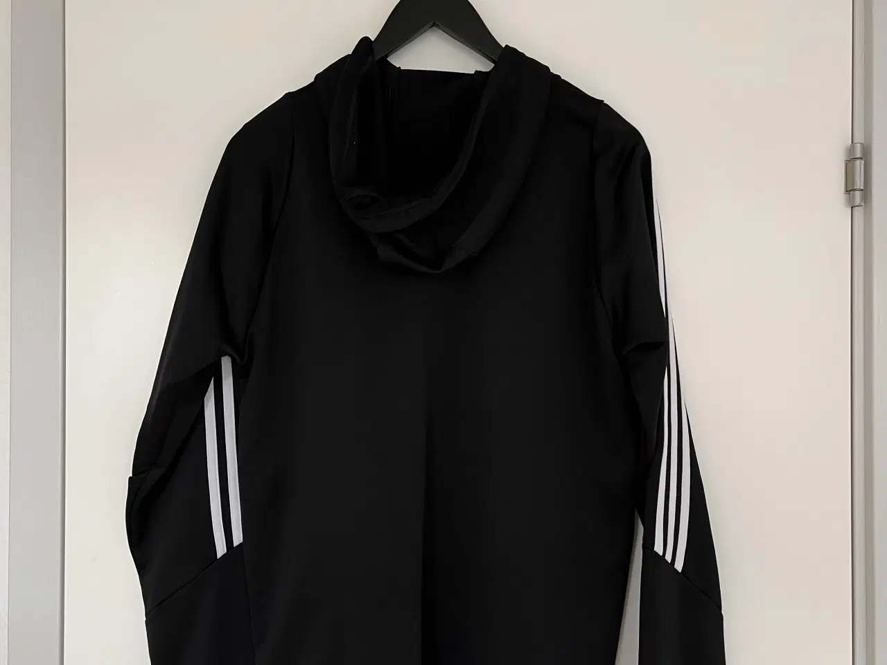 Billede 3 - Træningstrøje