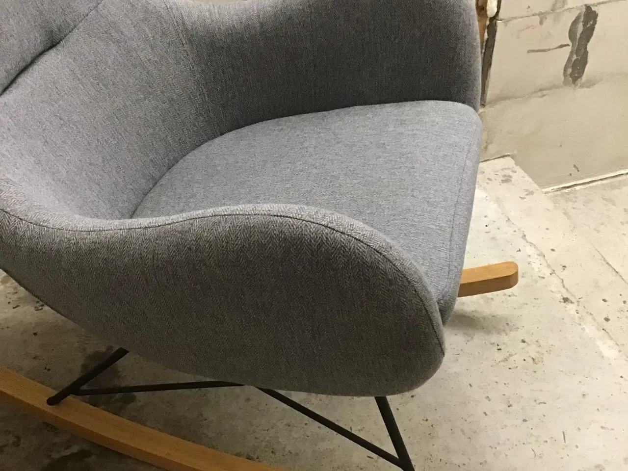 Billede 4 - Gyngestol grå