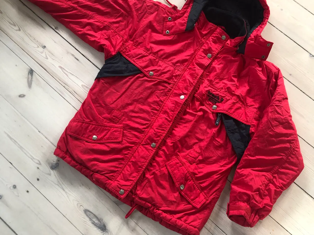 Billede 1 - Skijakke og skibukser i sæt af mærket Touch 9