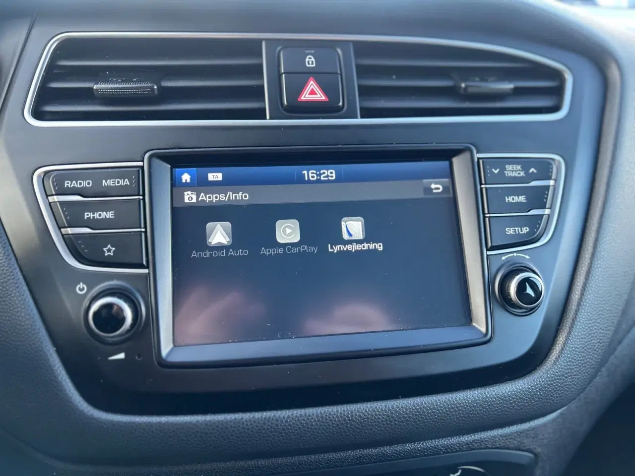 Billede 10 - Hyundai i20 1,25 Nordic Edition