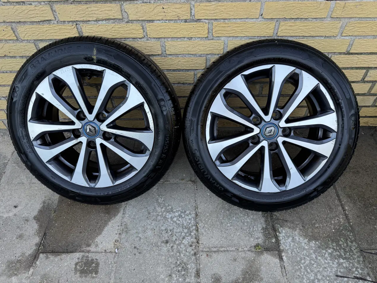Billede 1 - Dæk og fælge til Renault Zoe