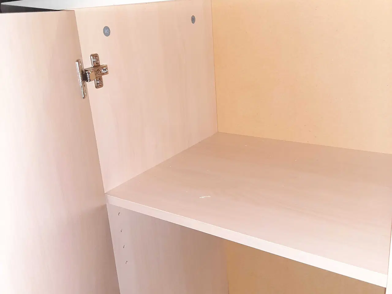 Billede 4 - Skænk I laminat 