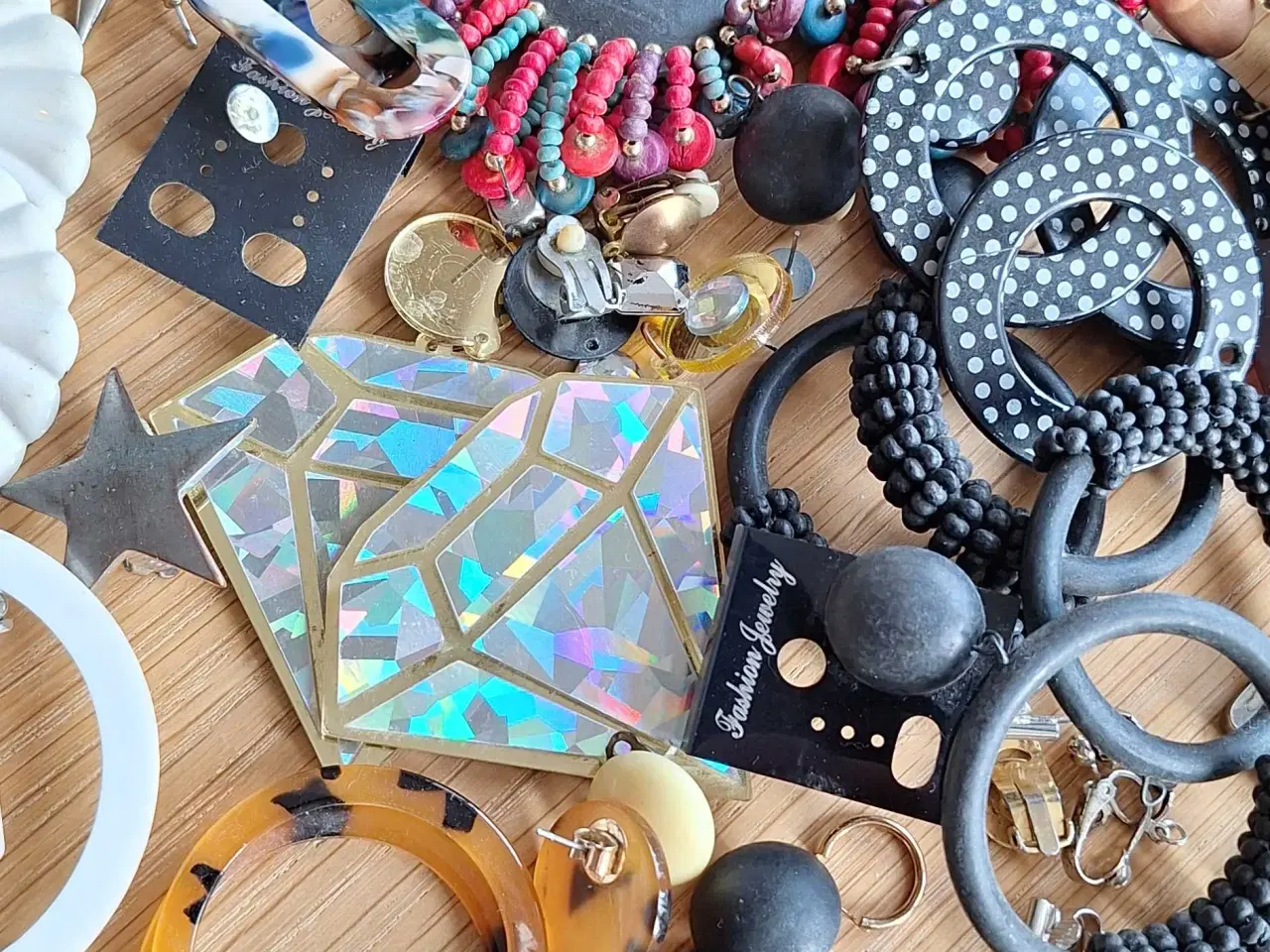 Billede 12 - Defekte smykker 