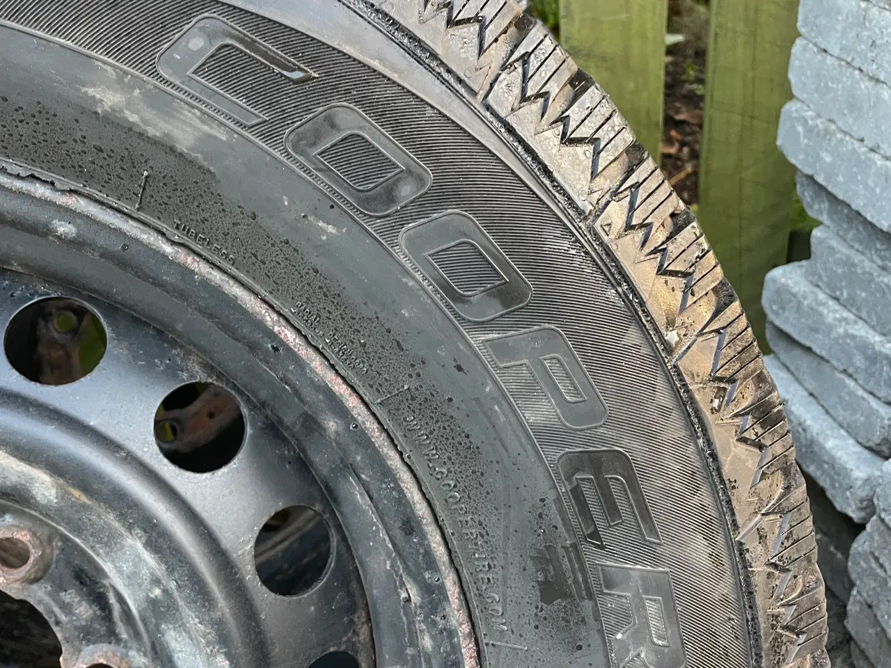 Billede 5 - Vinter hjul 265-65-17 all terran