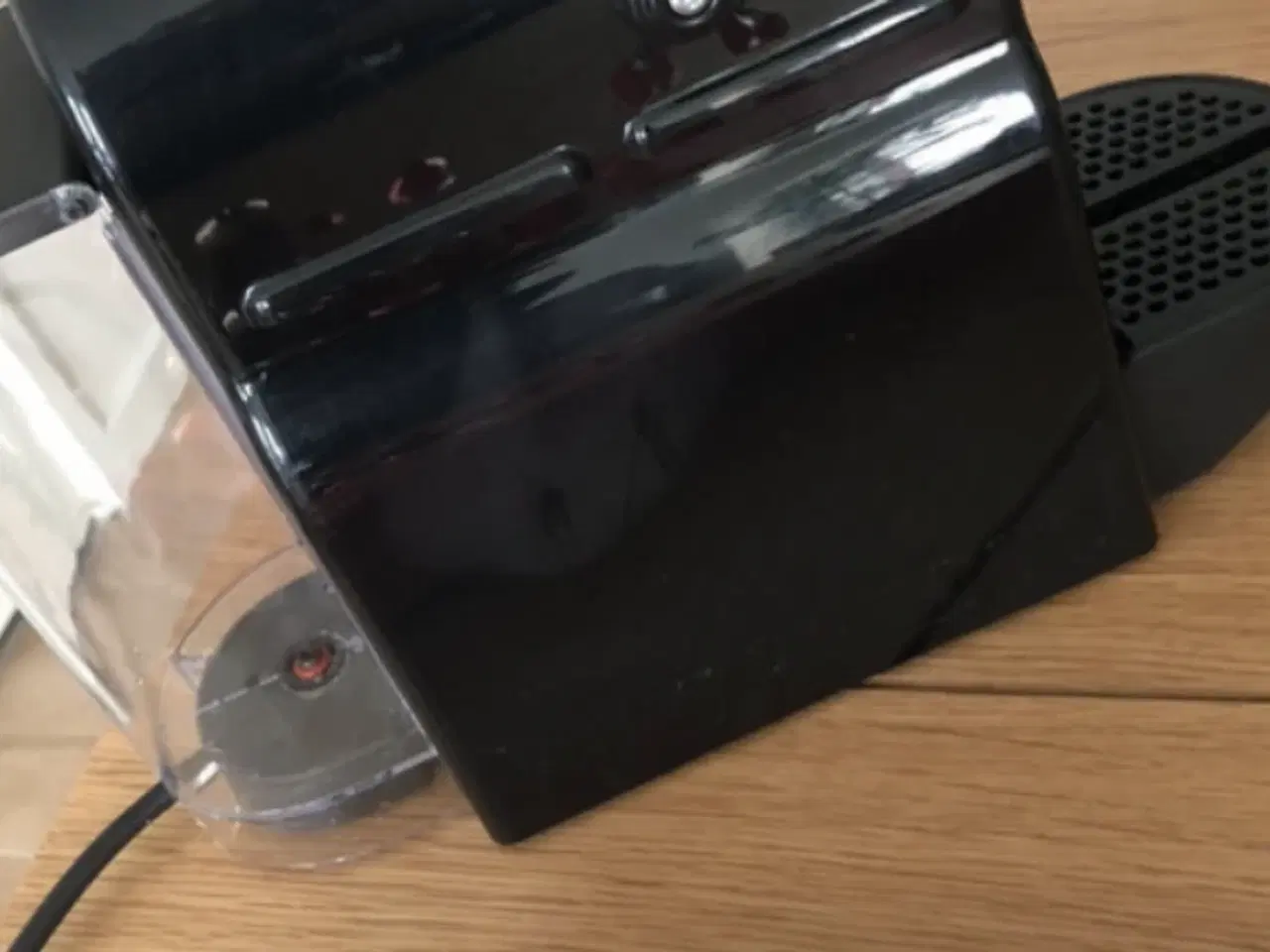 Billede 2 - Nespresso med kapsler.Middelfart 