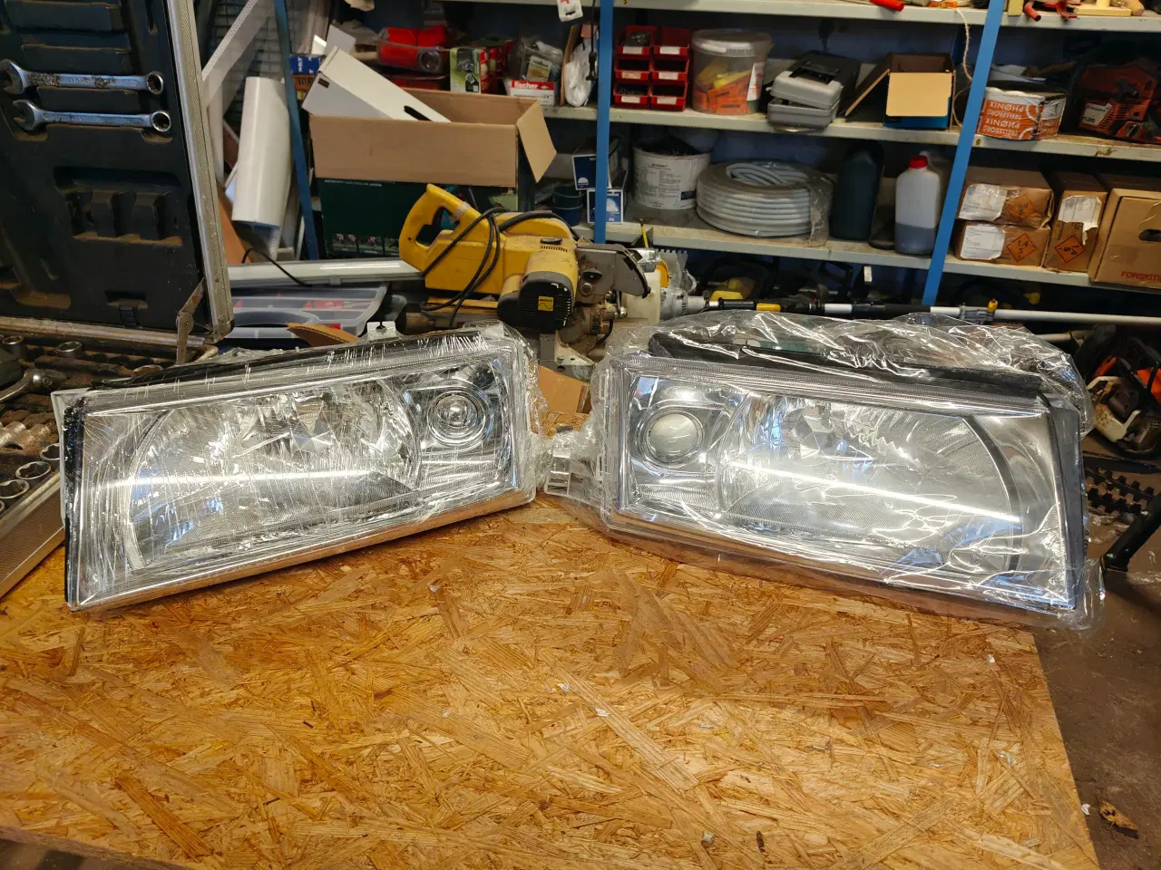 Billede 1 - Forlygter til Skoda Octavia