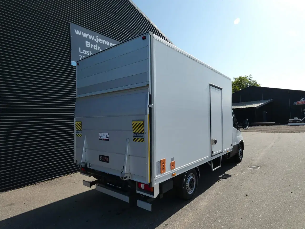 Billede 5 - Iveco Daily 35S16 4100mm 2,3 D m/Alukasse med lift Hi-Matic 156HK Ladv./Chas. 8g Aut.