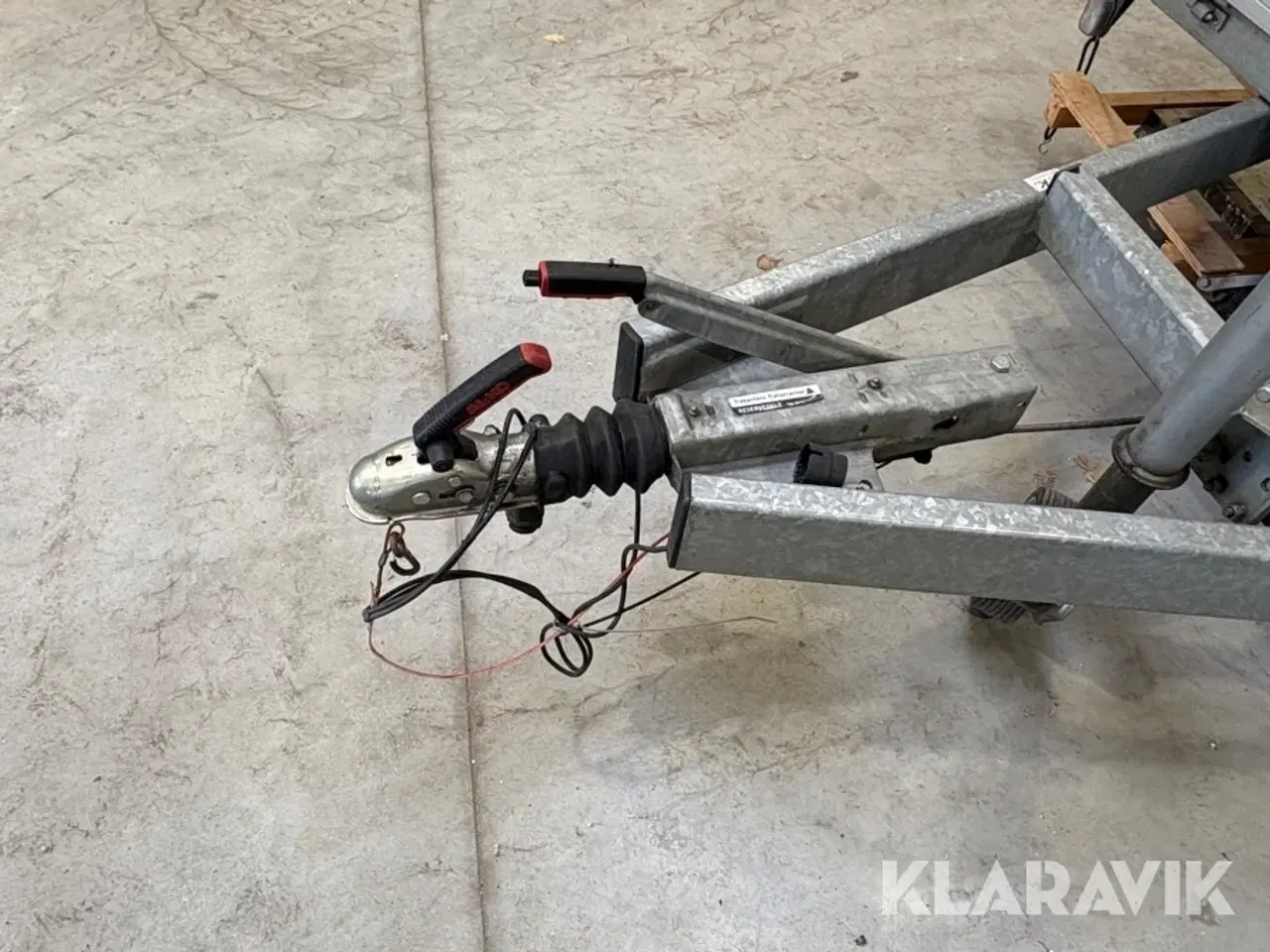 Billede 7 - Gardin trailer Unsinn GTP 2636 med isoleringsmaskine monteret