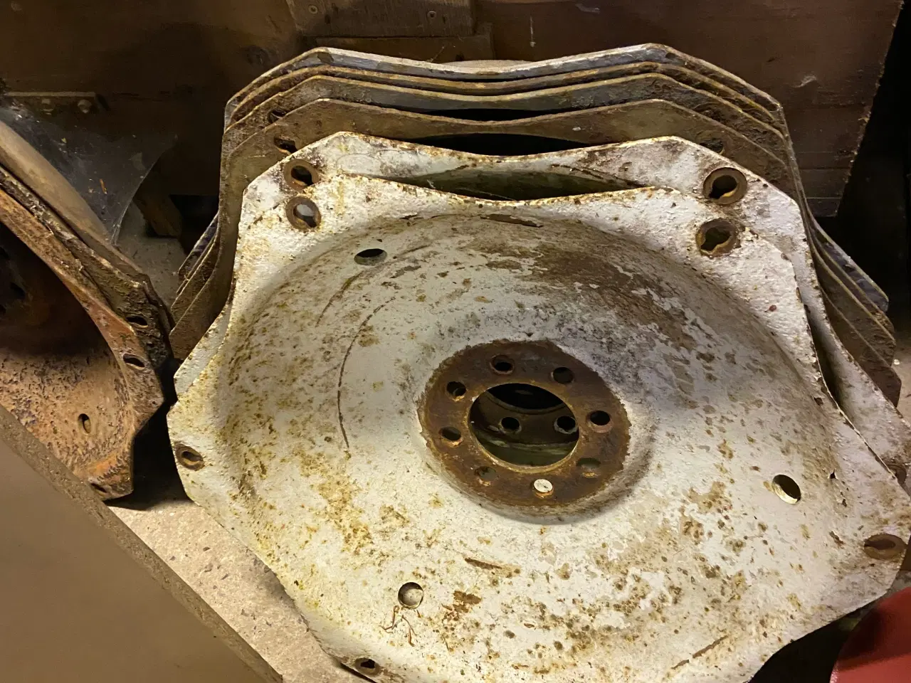 Billede 2 - MF 35 Benzin billige ophugs dele.