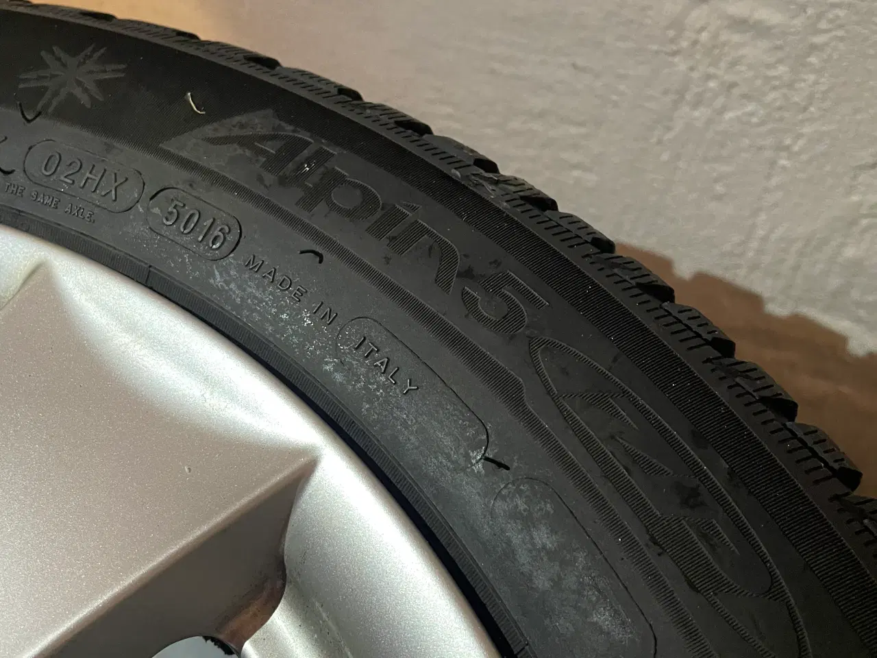 Billede 3 - Michelin vinterdæk på alufælge- 4 stk 225/55 R17