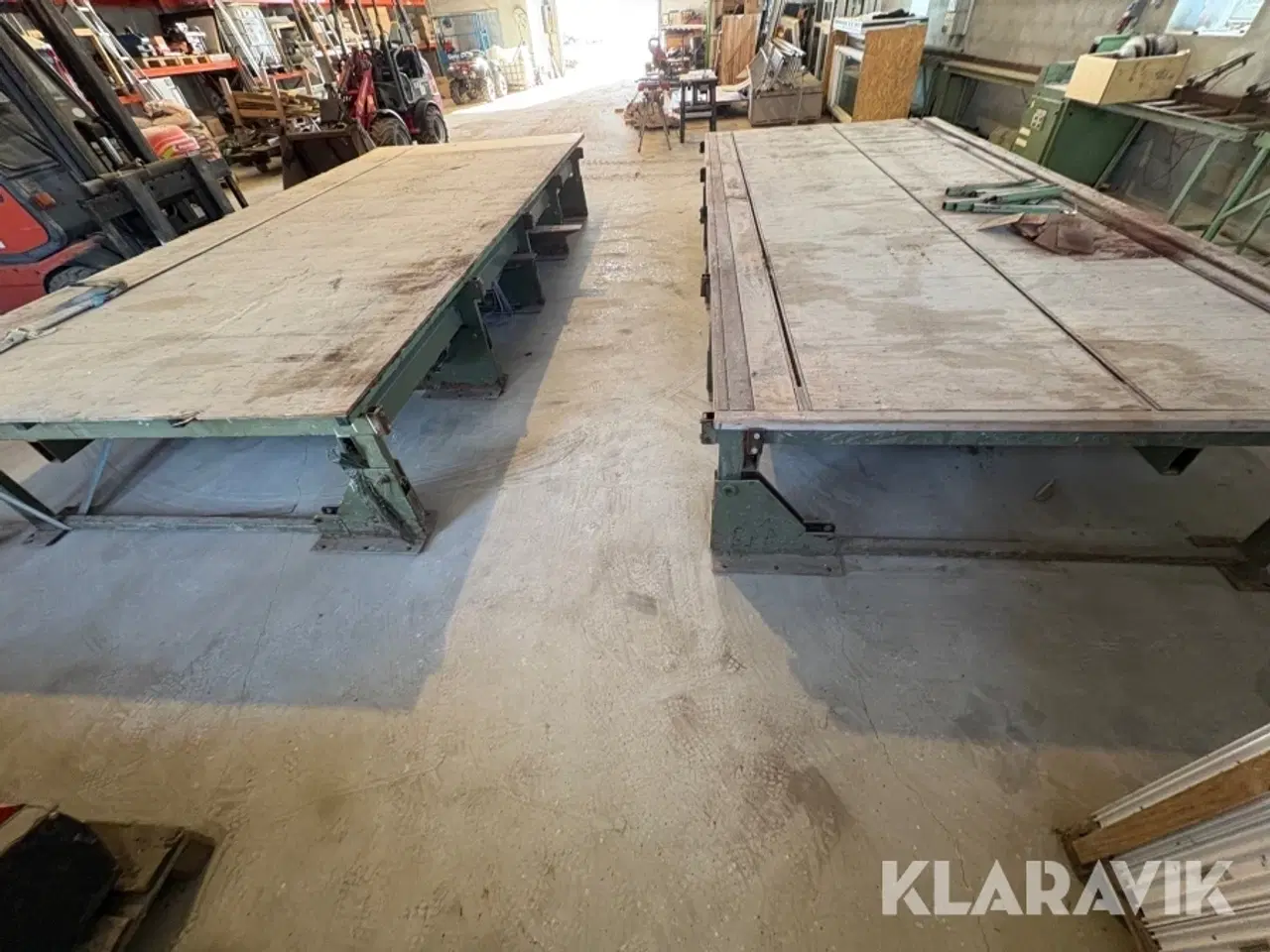 Billede 5 - Vendeborde med hydraulik station 2 borde.